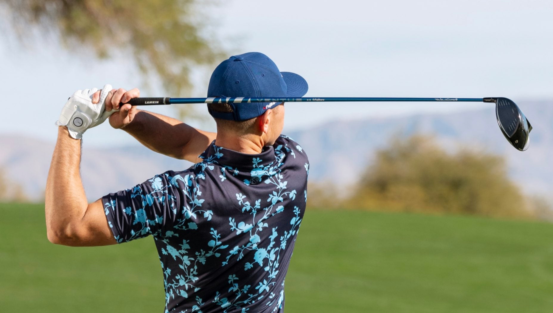 Firsthand fitter golf shaft fitting