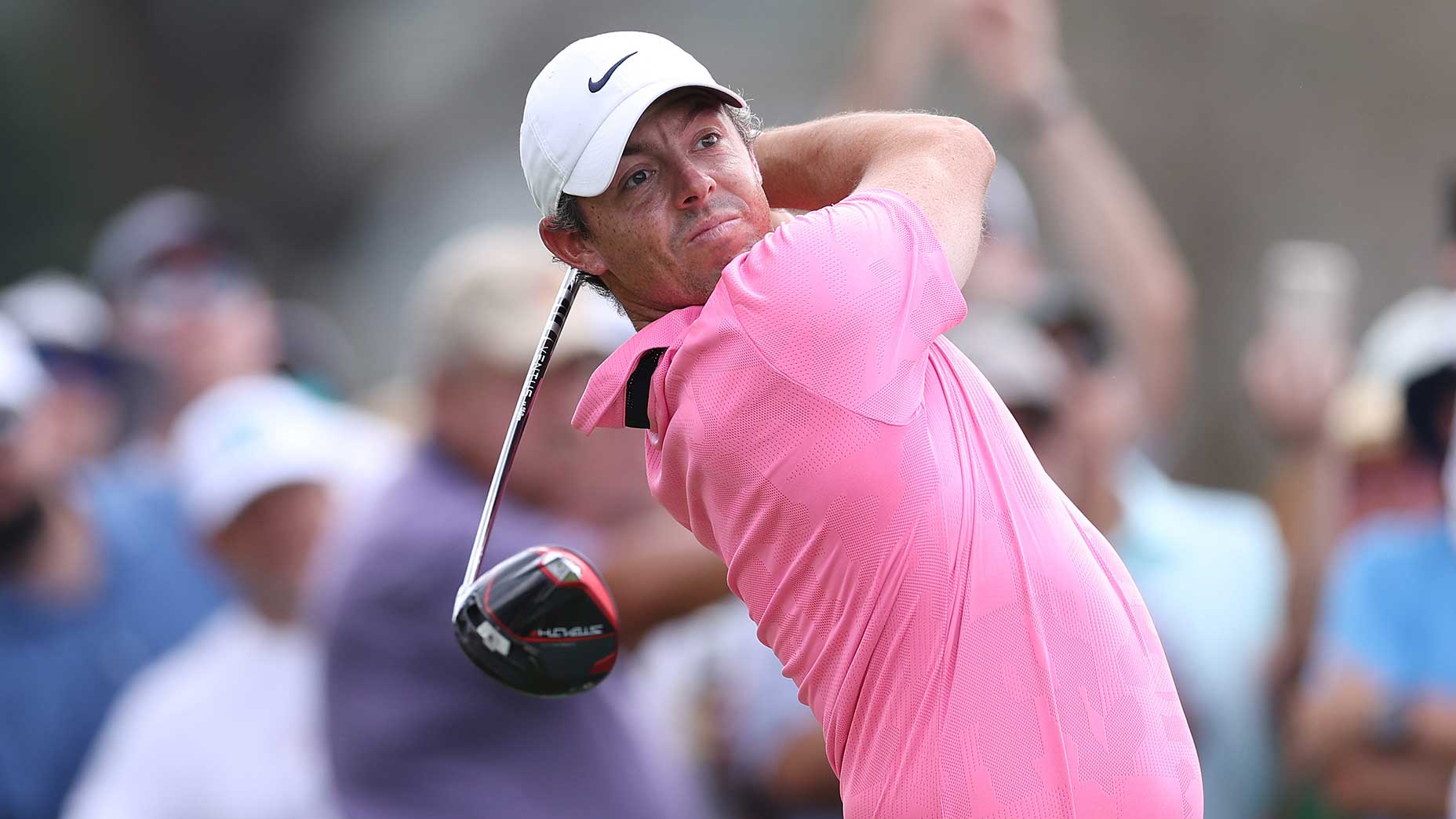rory mcilroy hits bunker shot